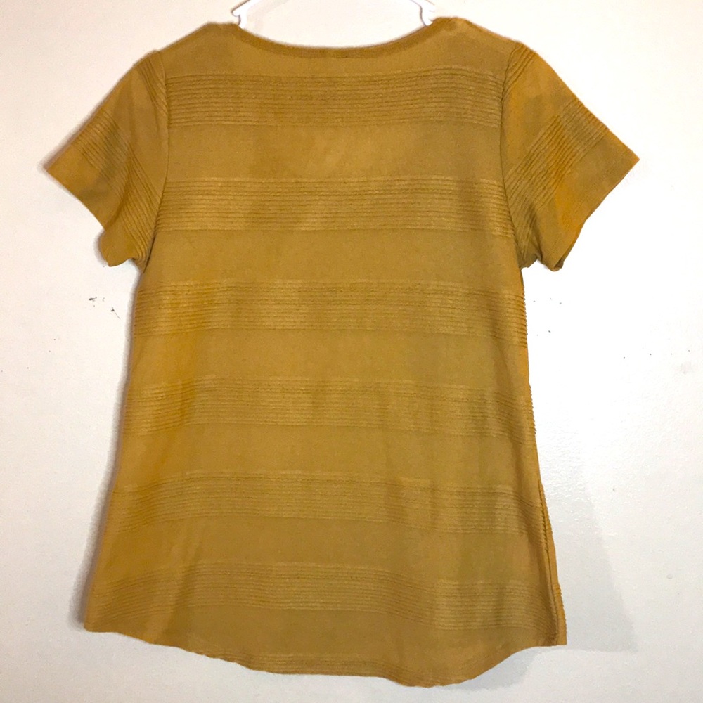 LulaRoe Gold Blouse - Picture 3 of 3